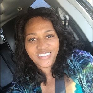 Meet your Posher, Marline